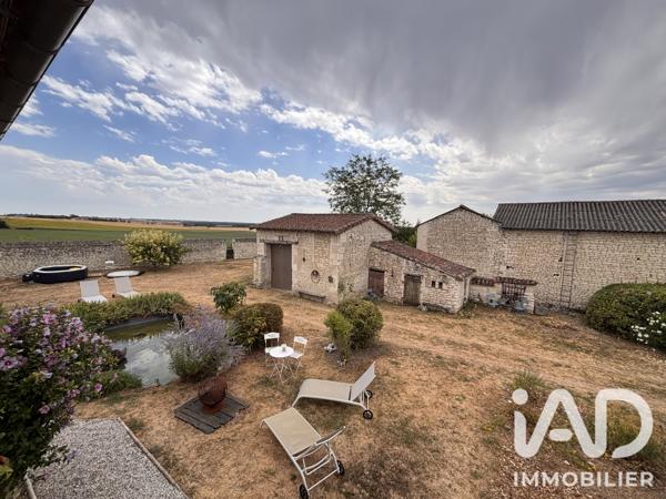 Maison à vendre 5 pièces 142 m² La Roche-Rigault