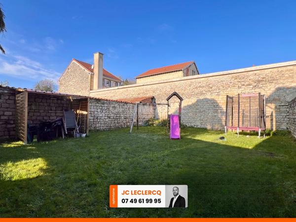 Maison 4 CHAMBRES AVEC GARAGE