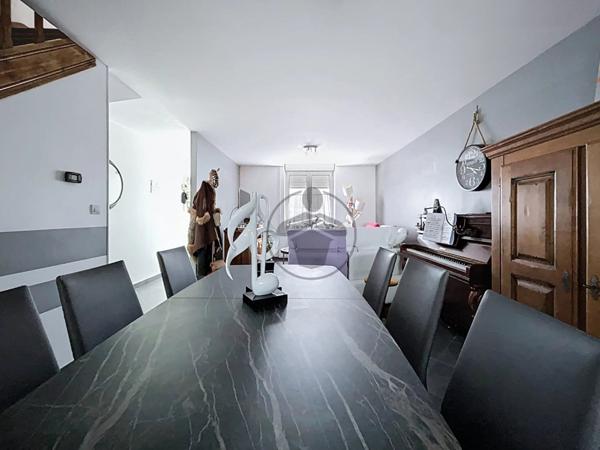 Vente Maison de ville 4 pièces 100 m2 à Saint-Quentin