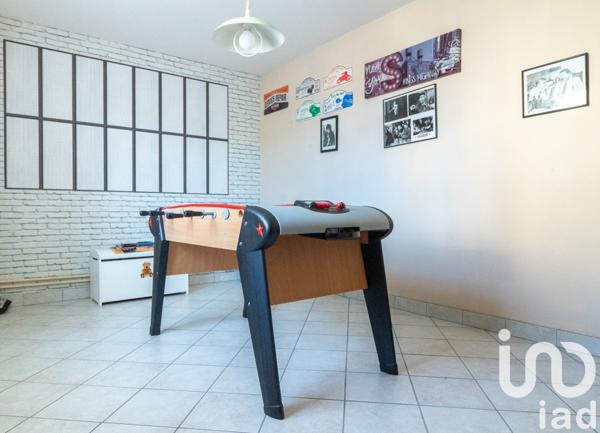 Maison 8 pièces de 180 m² à Sauviat-sur-Vige (87400)