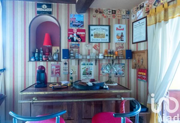 Maison 8 pièces de 180 m² à Sauviat-sur-Vige (87400)