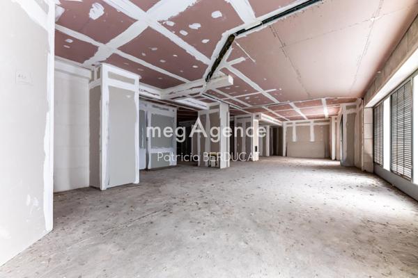 Bureaux à BOULOGNE-BILLANCOURT, 92100 - 159m²