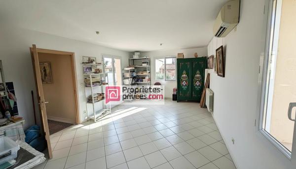 Villa 4 faces de 135 m2 sur terrain piscinable de 680 m²
