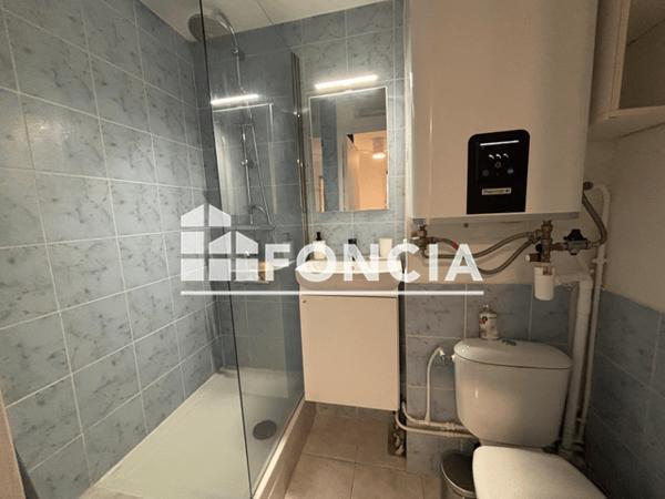 Location Studio meublé 25.31 m² - Bormes Les Mimosas 83230