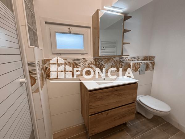 Location Maison 3 pièces 54.9 m² - 96 RUE BLANCO MENTOR Sollies-toucas 83210