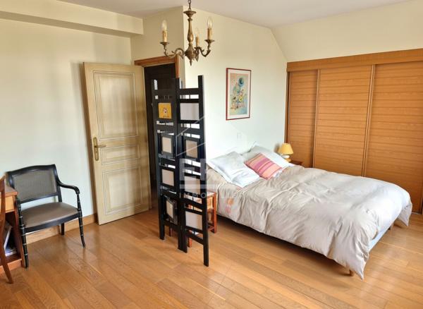 Maison Herblay Sur Seine 8 pièces 205m²