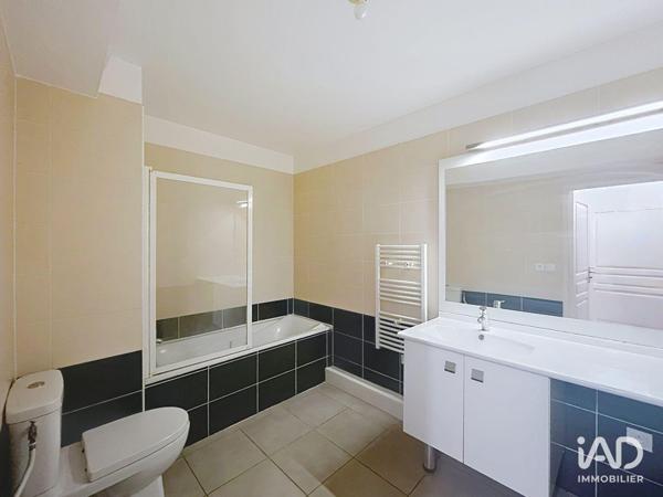 Location appartement 2 pièces 52 m² Allauch