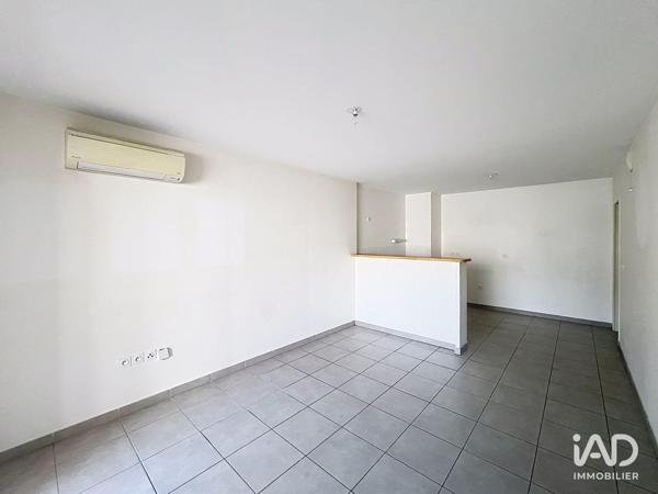 Location appartement 2 pièces 52 m² Allauch