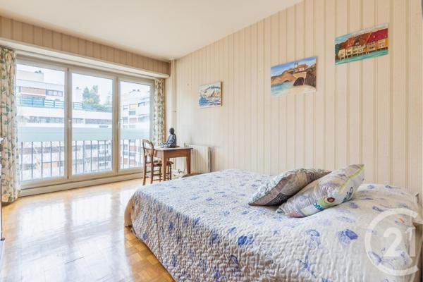 Appartement F3 à vendre  3 pièces - 79 m2 PARIS - 75011