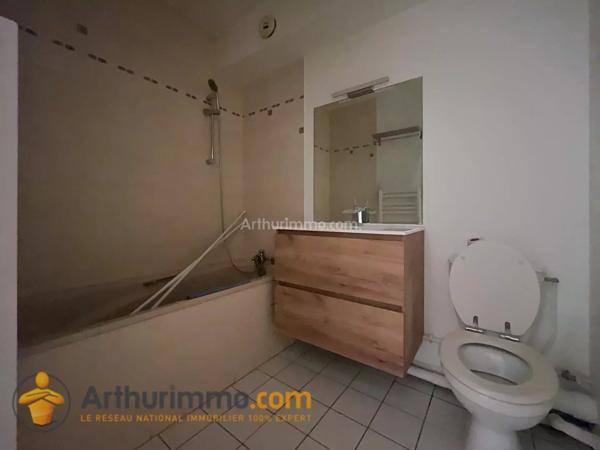 Location                                                      Appartement
                        
                     1 pièces                      27 m2                     à Reims