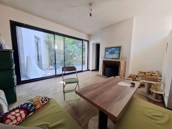 Immeuble à vendre à Rennes en Ille-et-Vilaine (35000), ref : 006/2219   
RENNES-ST THERESE