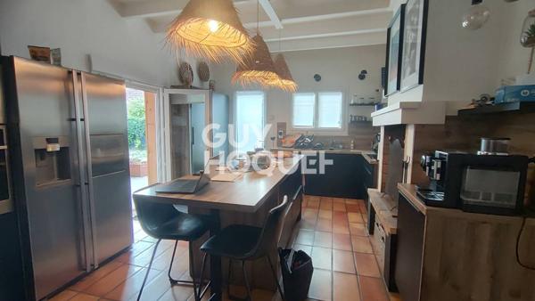 Maison à vendre de 6 pièces de 179 m²