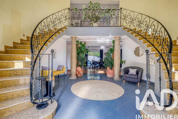 Maison à vendre 8 pièces 375 m² Chalautre-la-Petite
