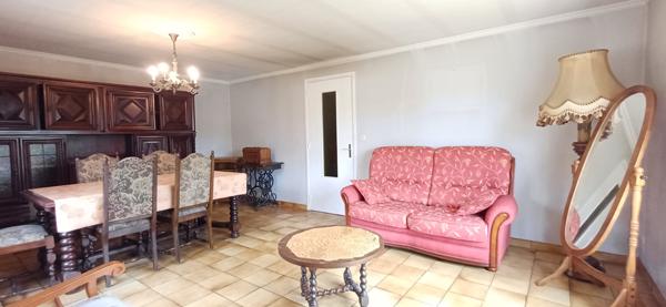 Berriac (11000) Grande maison à vendre à Berriac (11)