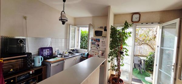 Appartement 3 pièces à vendre à Étampes vendu loué avec deux places de stationnement et jardin - Investissement idéall