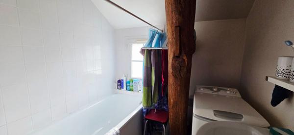 Appartement 3 pièces à vendre à Étampes vendu loué avec deux places de stationnement et jardin - Investissement idéall