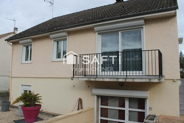 Belle maison entièrement rénovée de 153m2 avec garage double. Idéal famille nombreuse