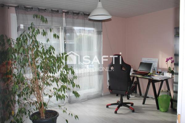 Belle maison entièrement rénovée de 153m2 avec garage double. Idéal famille nombreuse