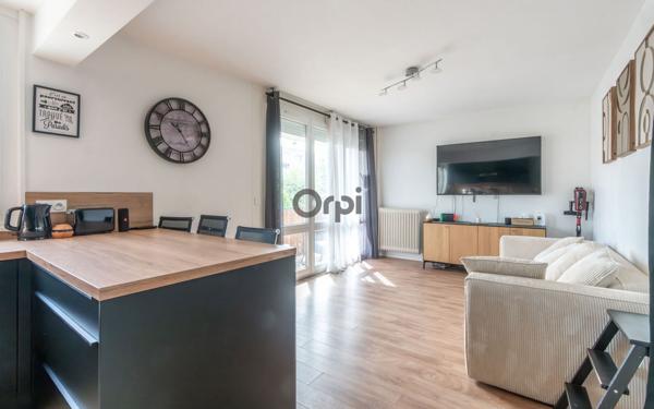 Appartement à vendre    3 pièces • 58,42 m2 Champigny-sur-Marne