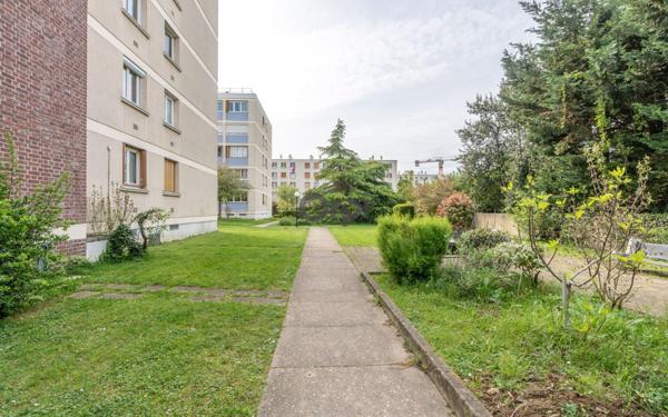 Appartement à vendre    3 pièces • 58,42 m2 Champigny-sur-Marne