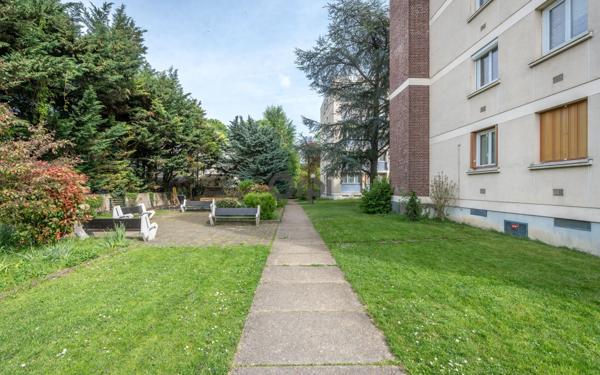 Appartement à vendre    3 pièces • 58,42 m2 Champigny-sur-Marne