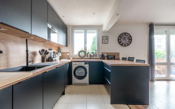 Appartement à vendre    3 pièces • 58,42 m2 Champigny-sur-Marne
