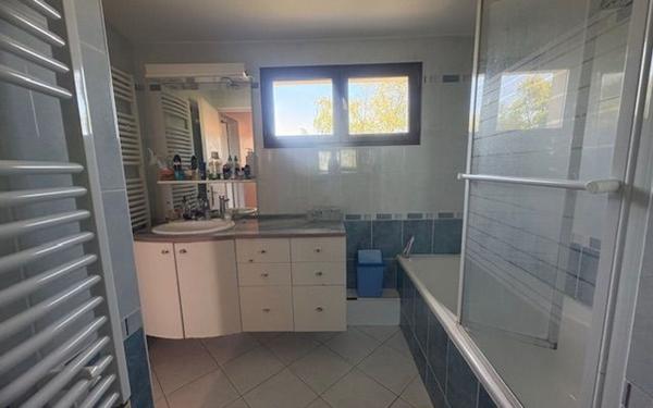 Maison à vendre    5 pièces • 119,50 m2 Menucourt