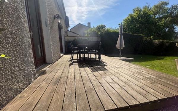 Maison à vendre    5 pièces • 119,50 m2 Menucourt