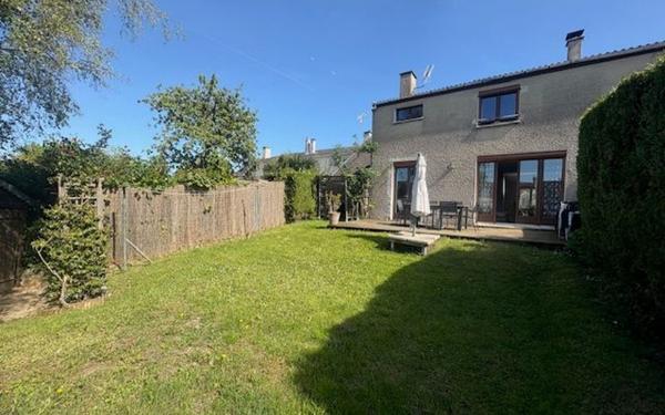 Maison à vendre    5 pièces • 119,50 m2 Menucourt