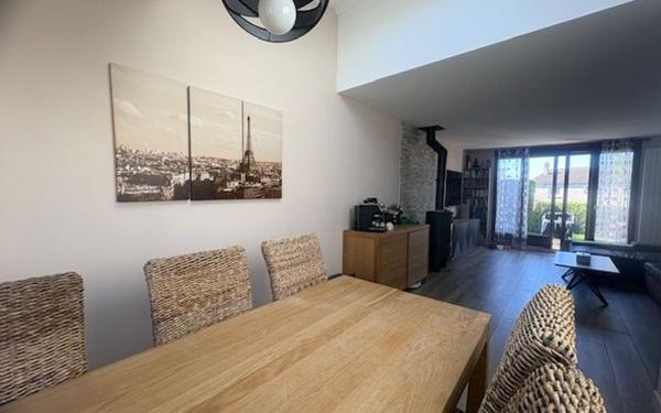 Maison à vendre    5 pièces • 119,50 m2 Menucourt