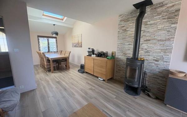 Maison à vendre    5 pièces • 119,50 m2 Menucourt