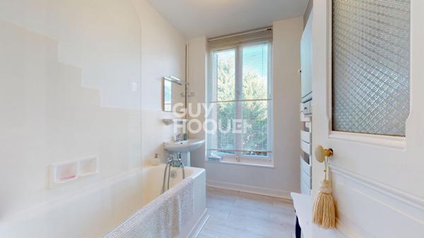 Appartement Aix Les Bains 3 pièce(s) 86.75 m2