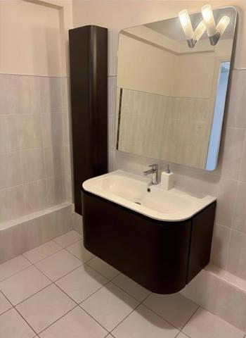 Exclusivité *Coup de cœur* Vue exceptionnelle sur la Catène* T4/T5 Perret 96 m² avec parking et cave
