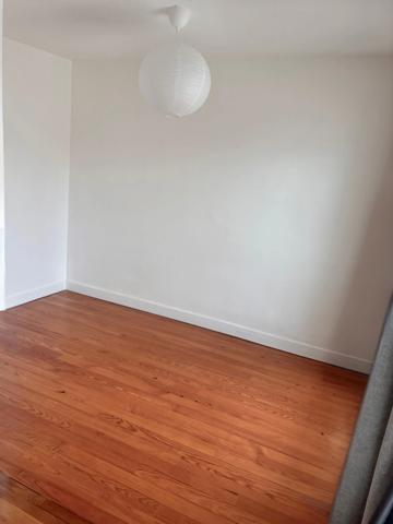 Exclusivité *Coup de cœur* Vue exceptionnelle sur la Catène* T4/T5 Perret 96 m² avec parking et cave