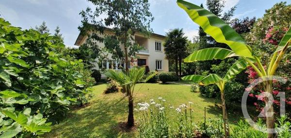 maison à vendre 7 pièces - 218,91 m2 VILLENEUVE SUR LOT - 47