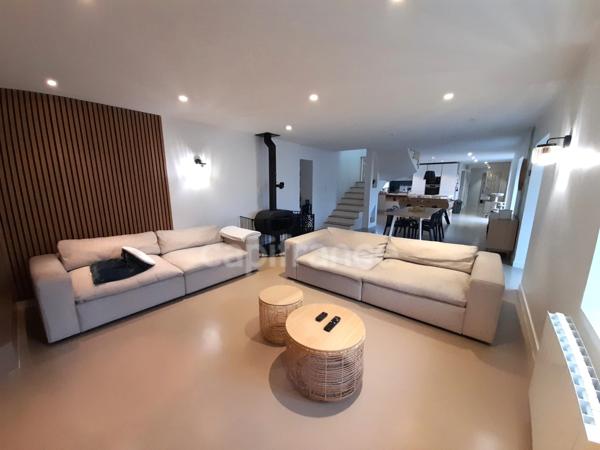 Maison à vendre 5 pièces ERGUE GABERIC (29500)- surface habitable 162.56 m2- 3 chambres - parcelle de 895 m2