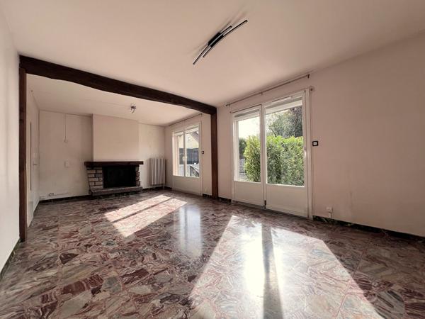 Maison 5 pièces de 90m² à louer à Geneuille