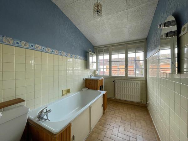 Maison à vendre    5 pièces •  Nozay