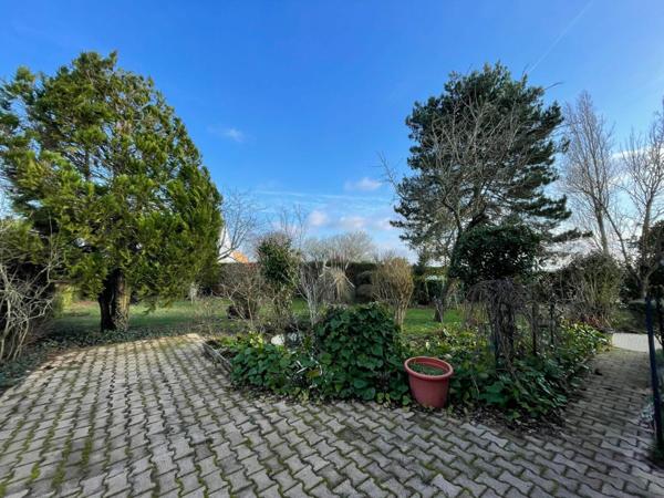 Maison à vendre    5 pièces •  Nozay