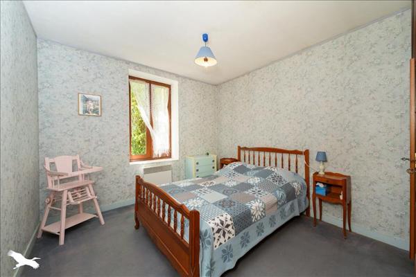 Maison à vendre |  Chamouillac |  5 pièces | 99 m²