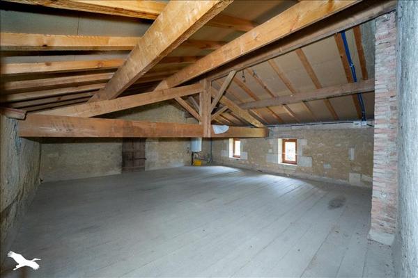 Maison à vendre |  Chamouillac |  5 pièces | 99 m²