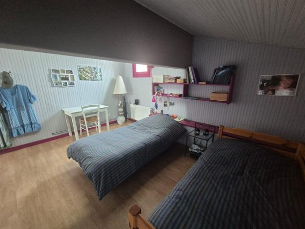 Maison 5 pièce(s) 4 chambre(s) 190 m²