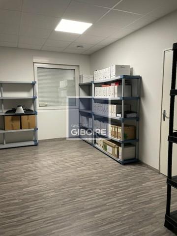 Bureaux - A LOUER - SAINT-BARTHLEMY-D'ANJOU (réf : 49.017410)