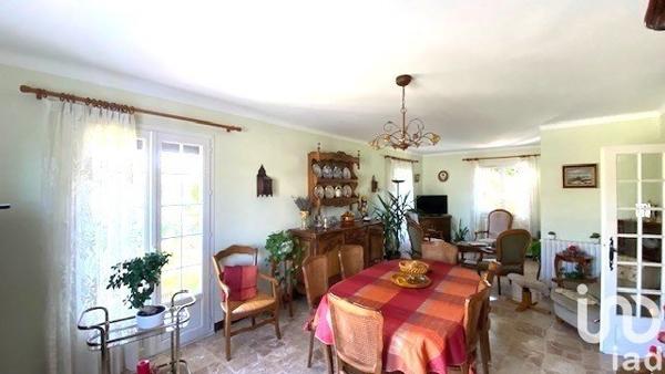 Maison 3 pièces de 96 m² à Marguerittes (30320)