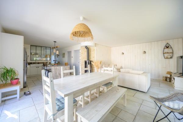 Maison à vendre 436 995 € L'Houmeau 4 p 100 m² DPE A