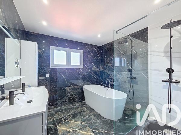 Maison à vendre 6 pièces 172 m² Versonnex