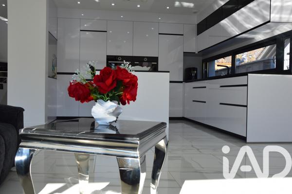 Maison à vendre 6 pièces 172 m² Versonnex