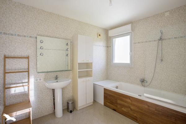 Maison à vendre |                                       Fouras |                                        5 pièces  |  135 m²