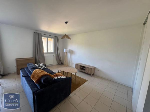 Appartement à louer 1 pièce 33.09m² Chevry (01170)