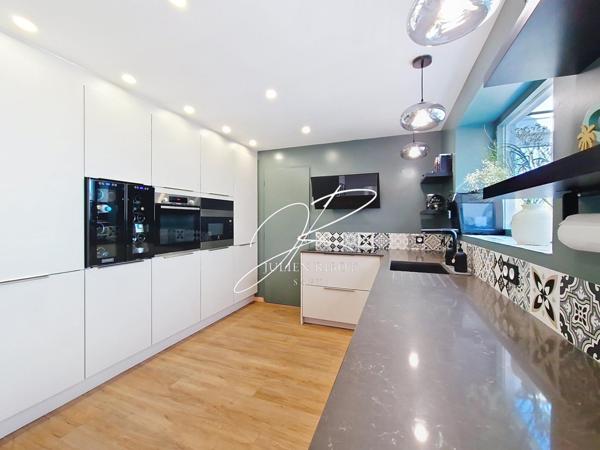 Maison T5 3 chambres 135 m² piscine